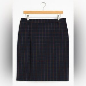 Ann Taylor Size 16 Plaid Pencil Skirt | Lined | Work to Weekend